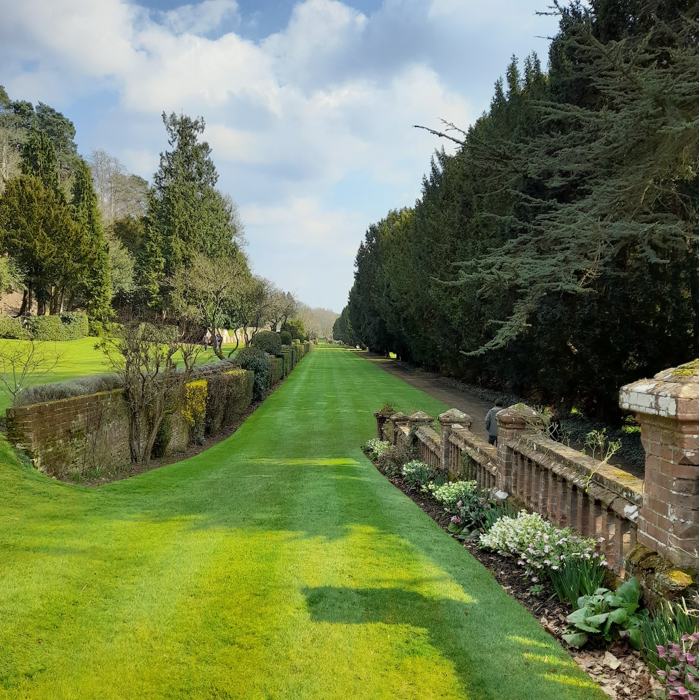 Evelyn Gardens